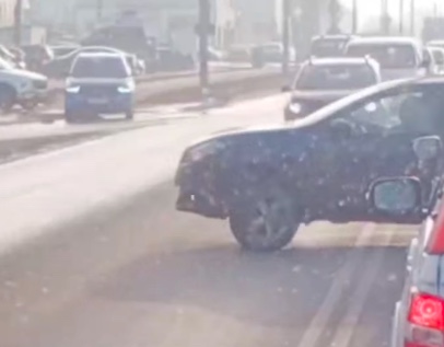 Попал на лишение: В Туле нарушитель развернулся через двойную сплошную