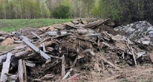 Россельхознадзор обнаружил свалку на сельхозучастке в Ленинском районе