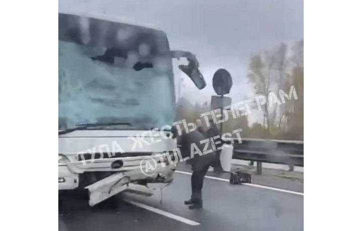 ДТП с пассажирским автобусом произошло на трассе М-4 «Дон» в Тульской области