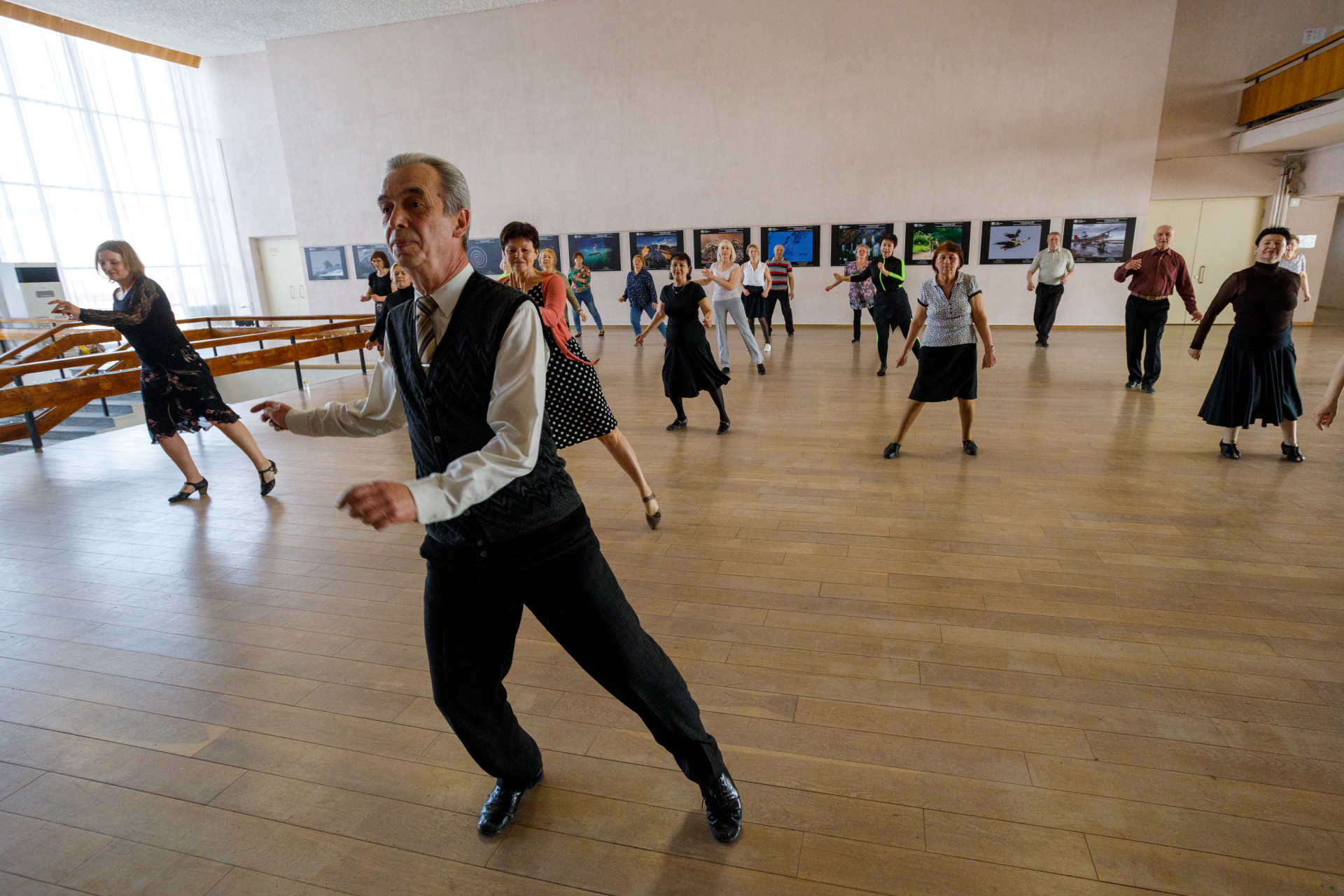 Пенсионеров из Тулы приглашают на занятие по танцам и художественной хореографии