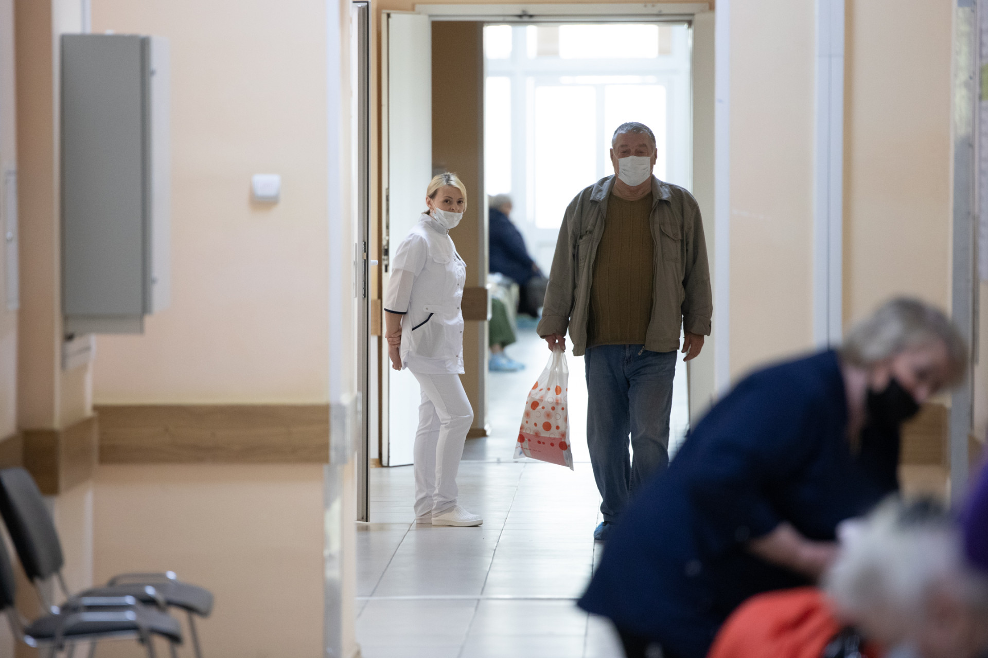 Средний возраст врачей в Тульской области снизился с 48,9 лет до 38,5 лет за десять лет