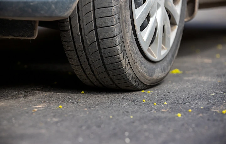 Эксперты назвали правила обкатки летних шин | ТСН24
