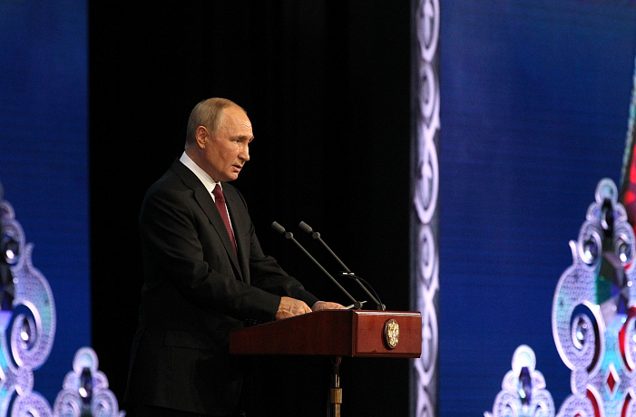 Владимир Путин отметил заслуги жителей Тульской области