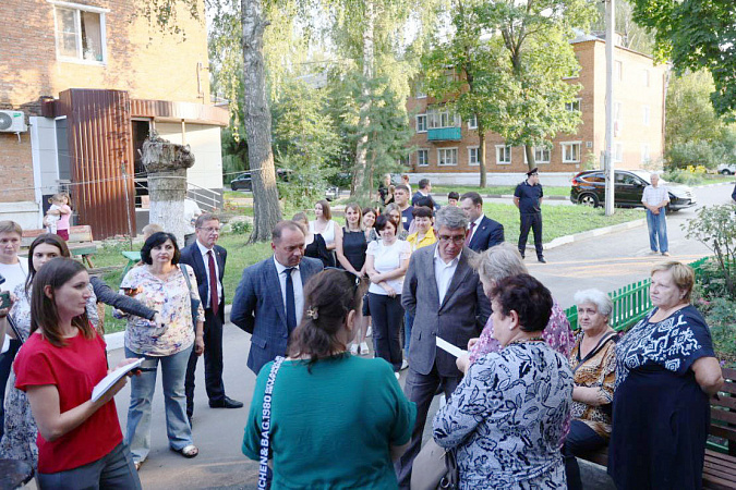 ﻿Жители Кимовска пожаловались врио губернатора Миляеву на водоснабжение и отлов бездомных собак