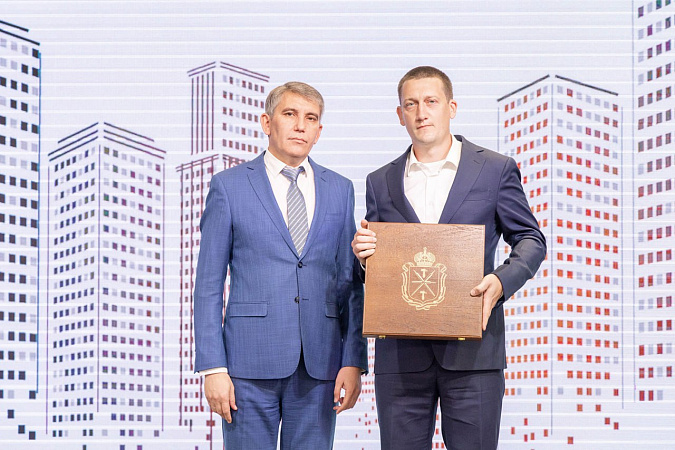В Туле наградили работников строительной отрасли