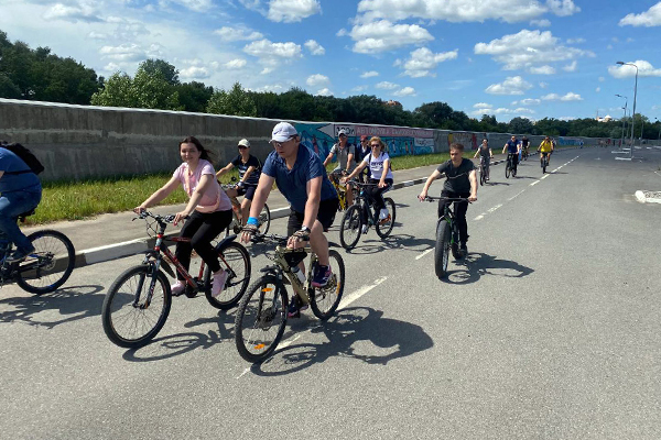 В Тульском УФСИН организовали велопробег, посвященный годовщине Минюста РФ