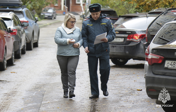 В Тульской области к 2026 году в домах многодетных установят 9 000 пожарных извещателей