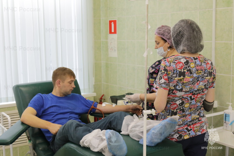 Тульские спасатели поучаствовали в донорской акции