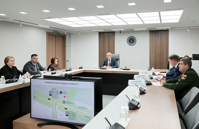 Туляки попросили губернатора об остановках и автобусах до воинского кладбища