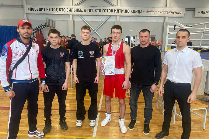 Тульский спортсмен стал серебряным призером первенства ЦФО по боксу