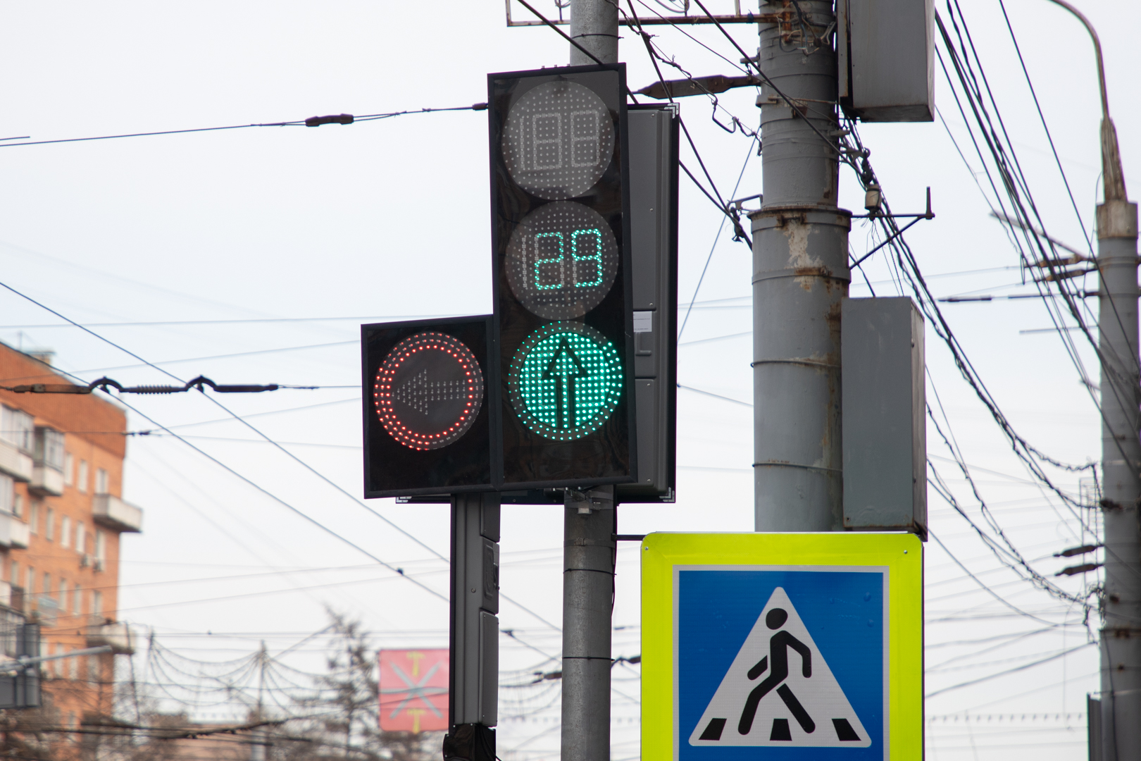 Туляки пожаловались на короткий &quot;зеленый&quot; светофор на повороте с улицы Кирова на Ложевую