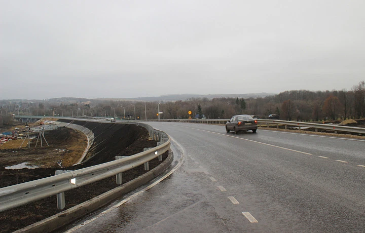 Мост через реку Красивая Меча на трассе М-4 «Дон» закроют на капремонт