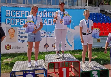 Спортсменка из Тулы заняла второе место на Всероссийских соревнованиях по стрельбе из лука
