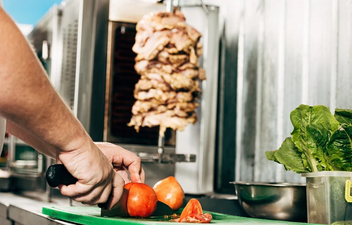 В Новомосковске на два месяца закрылось кафе из-за санитарных нарушений