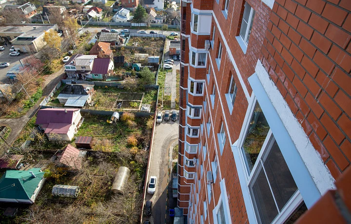 Названо количество детей, выпавших из окон многоэтажек в Тульской области с начала 2024 года