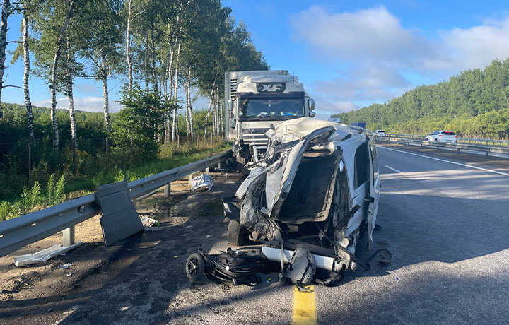 Три человека пострадали в ДТП на трассе М-4 «Дон» в Тульской области
