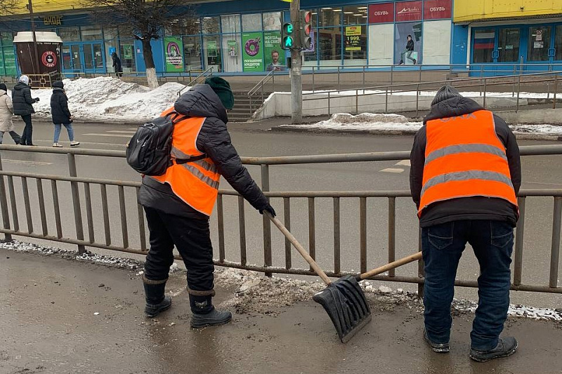 6 февраля на уборку Тулы выйдут 320 рабочих и 100 единиц техники