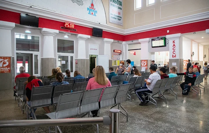 Правительство РФ выдало 200 разрешений иностранцам на временное проживание в Тульской области