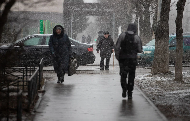 Туляков 28 апреля ждет снег с дождем и до +6 градусов тепла