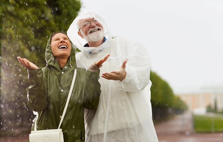 Ученые из США объяснили скачкообразное старение человеческого организма