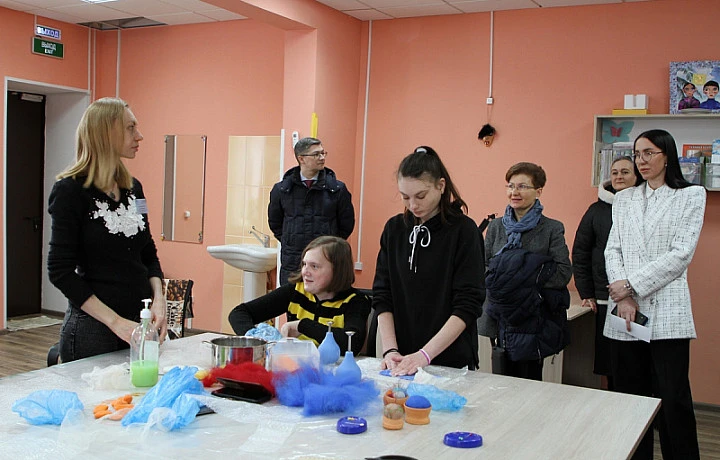 В Туле в «Доме моих возможностей» обсудили вопросы трудоустройства инвалидов