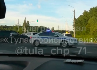 В Туле столкнулись две иномарки