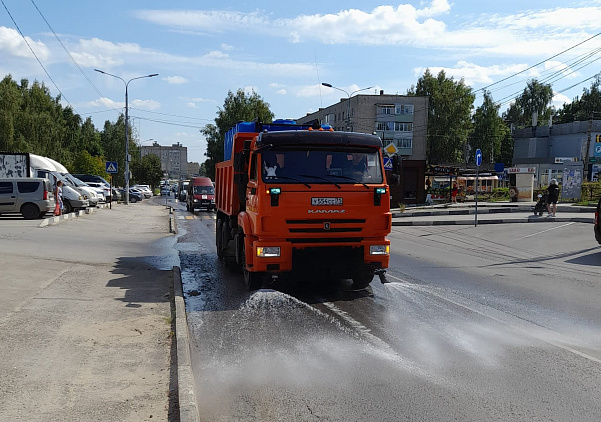 В Щекине провели благоустройство и уборку городских территорий