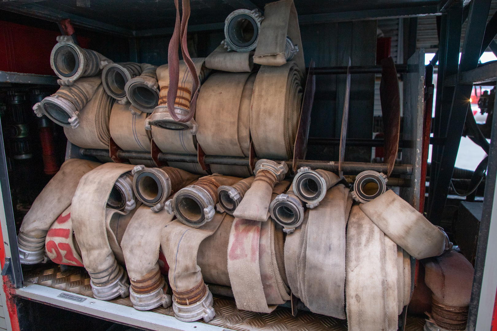 Специалисты противопожарной службы совершили 225 выездов за неделю в Тульской области