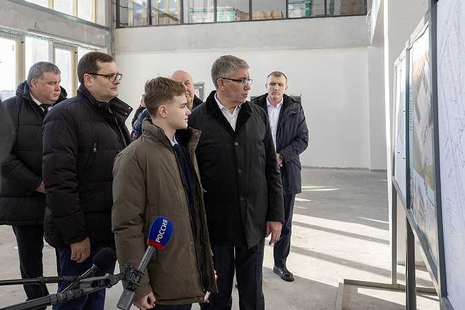 Губернатор посетил две школы в Туле – в ЖК «Суворовский-2» только строится, в «Баташи парке-2» уже учатся дети