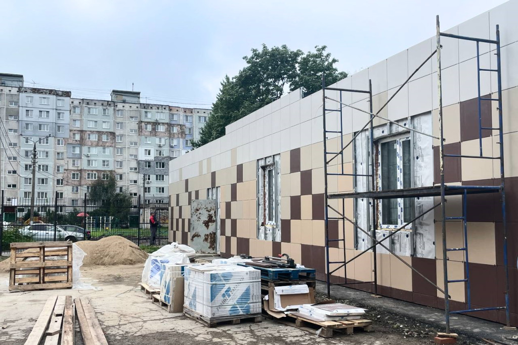 Капитальный ремонт зала тяжелой атлетики в Зареченском округе Тулы завершится в октябре
