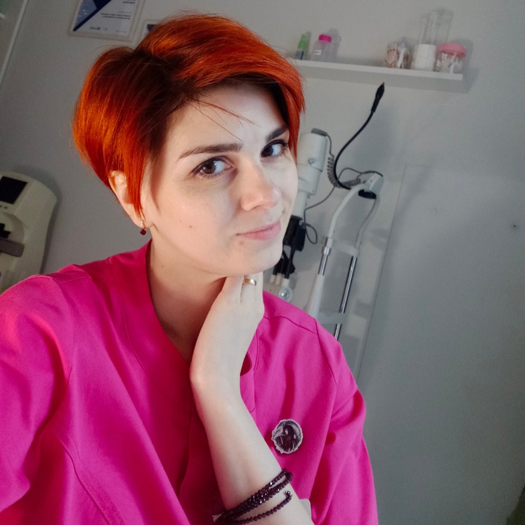 Екатерина Коваленко окулист.jpg