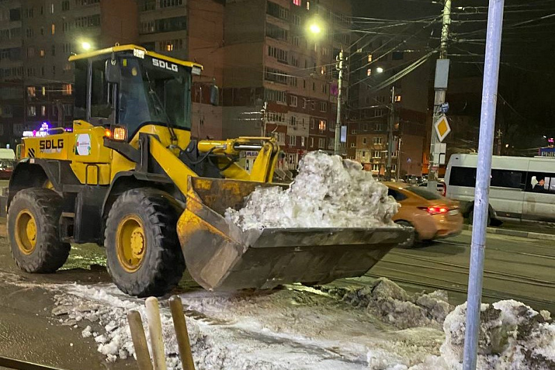 За сутки в Туле вывезли 70 кубических метров снега / администрация города