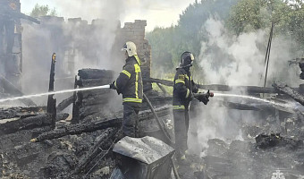 При пожаре в Венёвском районе погиб 67-летний мужчина