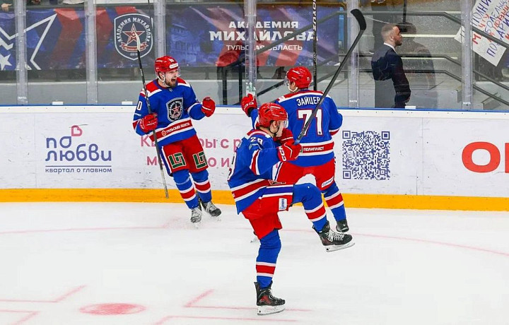 Хоккеисты тульского АКМ 28 декабря проведут матч против воронежского «Бурана»