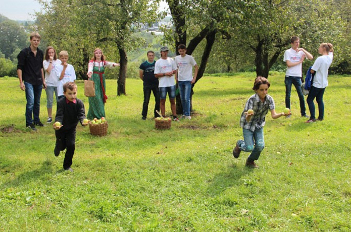 Музей-усадьба «Ясная Поляна» пригласил жителей Тулы и области на яблочный праздник