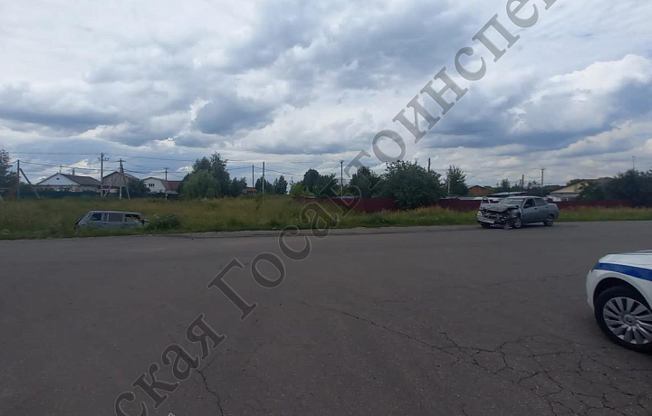 Взрослый и ребенок попали в больницу после ДТП в Узловском районе