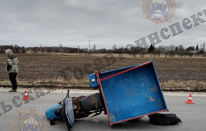 Сезон открыт? В Чернском районе опрокинулся мотороллер