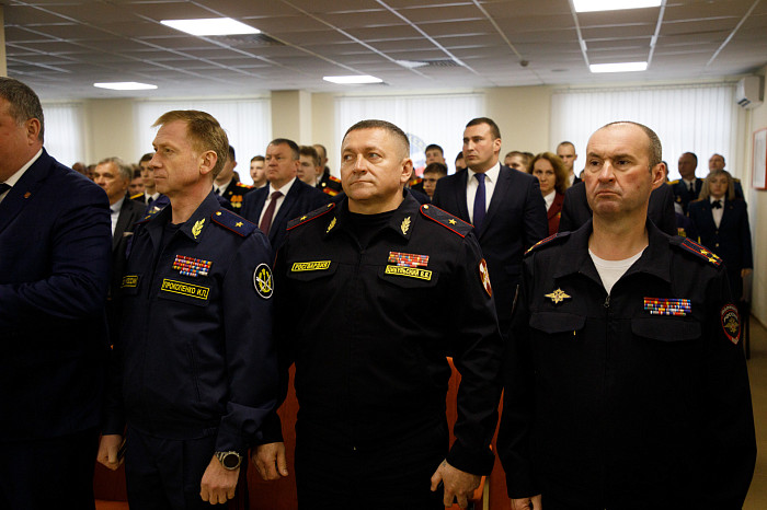 Глава тульского МЧС поздравил спасателей с Днем пожарной охраны