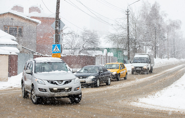 Туляков предупредили о снегопаде и гололедице 11 и 12 декабря
