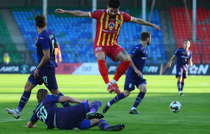 Тульский «Арсенал» сыграл вничью с «Уфой»