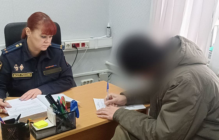 На туляка завели уголовное дело за долг по алиментам на 110 тысяч рублей