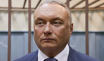 Бывшего тульского сенатора Савельева посадили на 10 лет: подробности дела о подготовке убийства