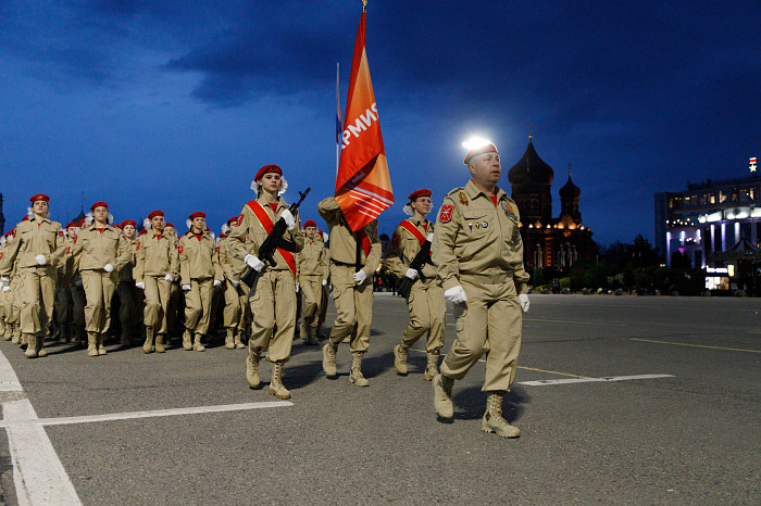 Первая репетиция Парада Победы прошла на площади Ленина в Туле