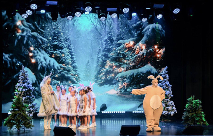 Губернаторские елки в Тульской области посетят 39 тысяч детей