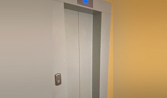 Туляки заменили лифты в восстановленных многоэтажках Мариуполя