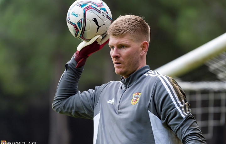 Голкипер тульского «Арсенала» Левашов может вернуться в общую группу на следующей неделе