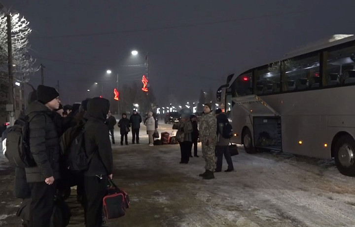 В Донском допризывники отправились на учебные сборы