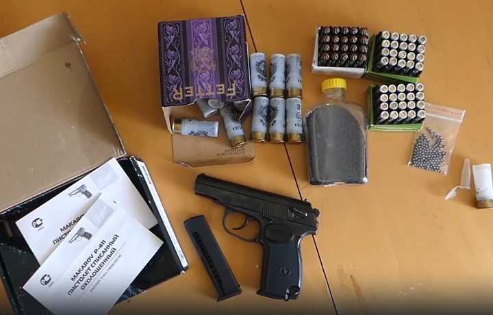 В Тульской области ФСБ задержала подпольных оружейников