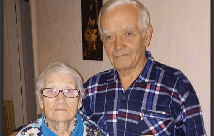 Семья Астаховых из Кимовского района Тульской области отметила 65-летие брака