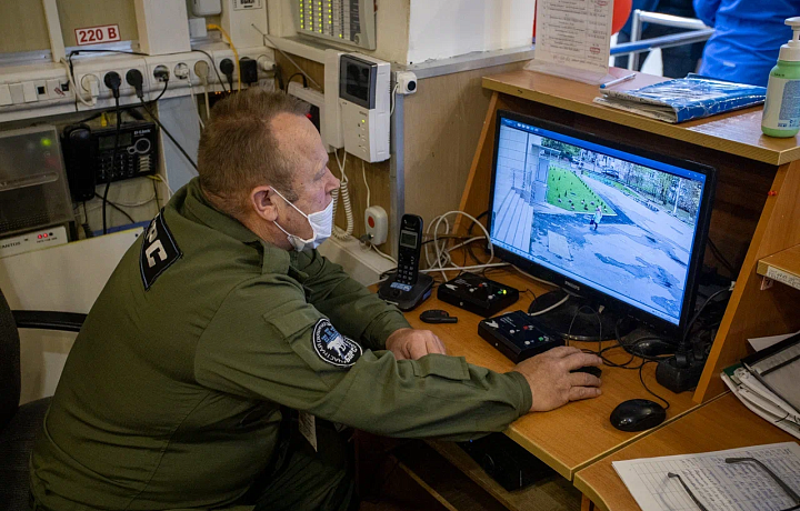 В Туле выборочно проверят охранные системы в школах